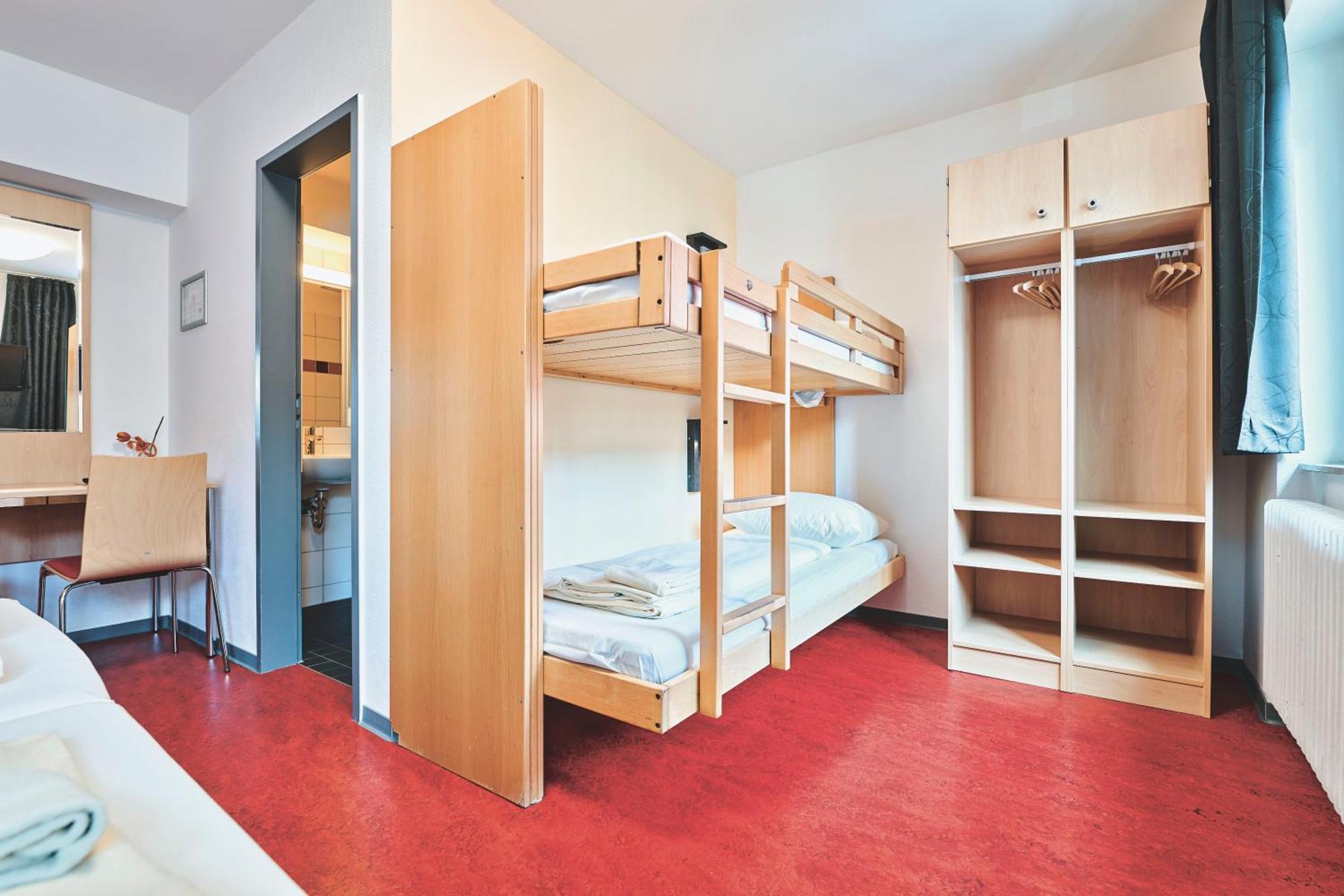 Djh Jugendgaestehaus Adolph Kolping Dortmund Zewnętrze zdjęcie