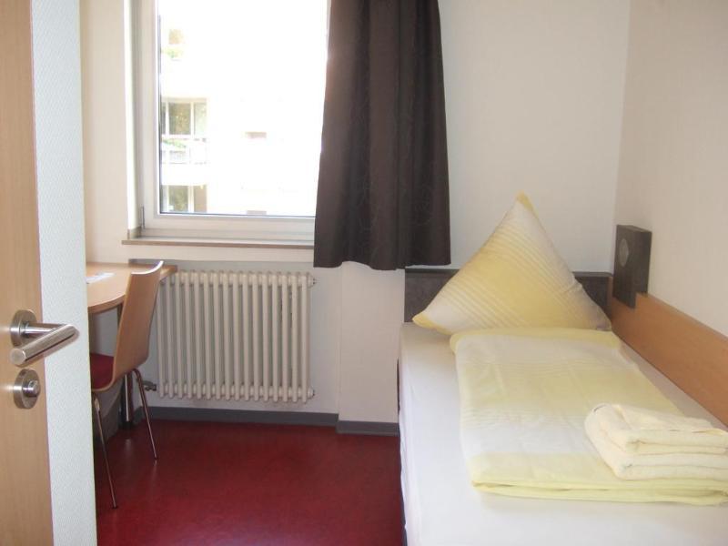 Djh Jugendgaestehaus Adolph Kolping Dortmund Zewnętrze zdjęcie